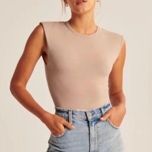 Abercrombie and Fitch padded shoulder bodysuit Nude size XL